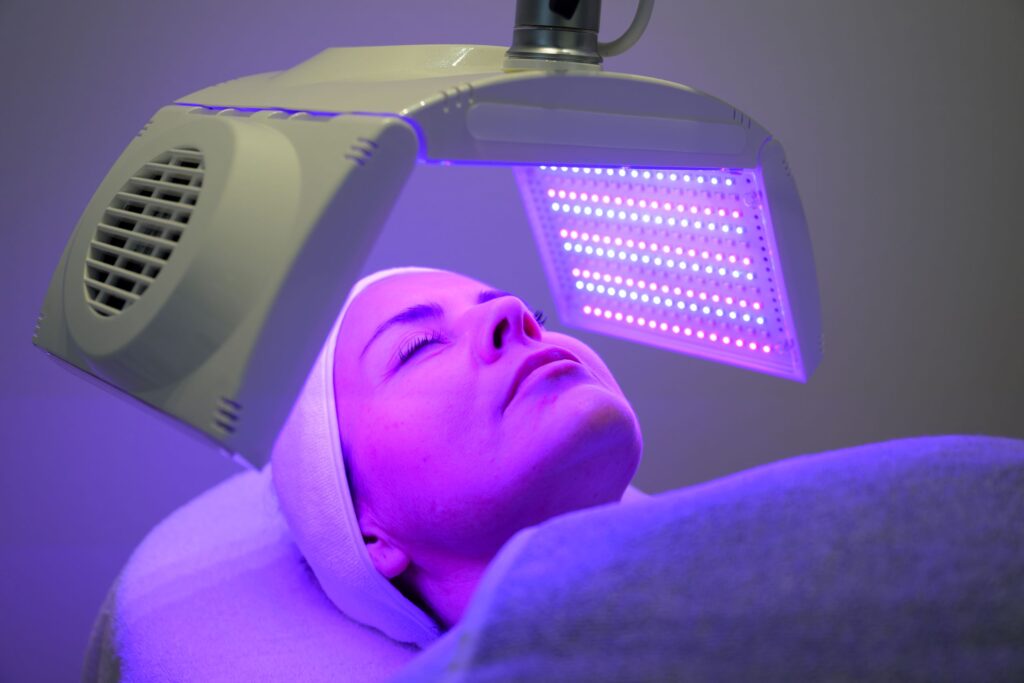 Innoderma bioLED lysbehandling